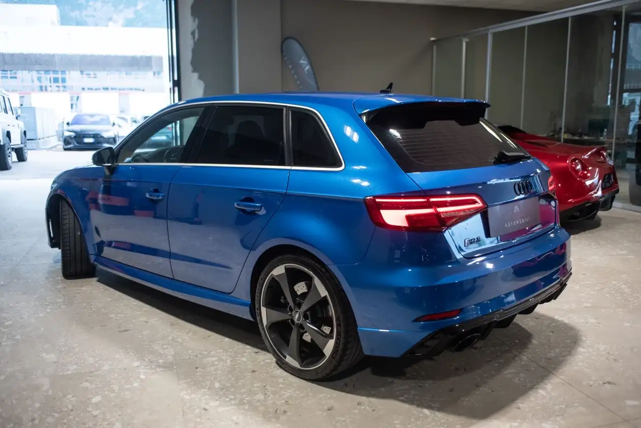 Audi RS3 2.5 TFSI quattro 400 ch • Carbone-céramique • Baquets • S tronic • 85 000 km