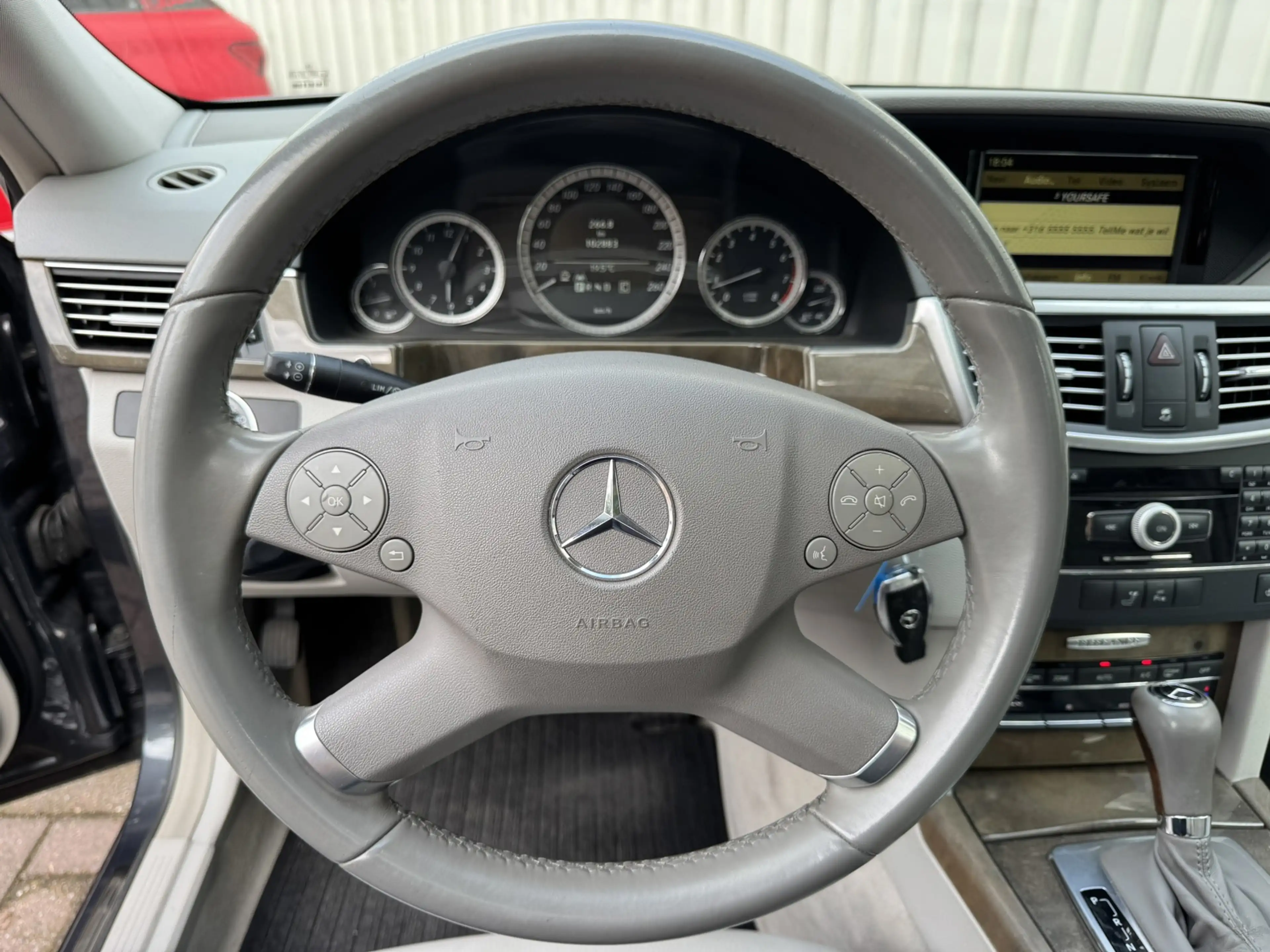 Mercedes-Benz E 250 CGI Avantgarde Schuifdak Stoelverw — photo 8