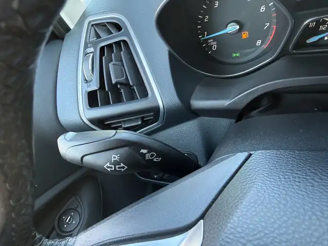 Ford C-Max view 15