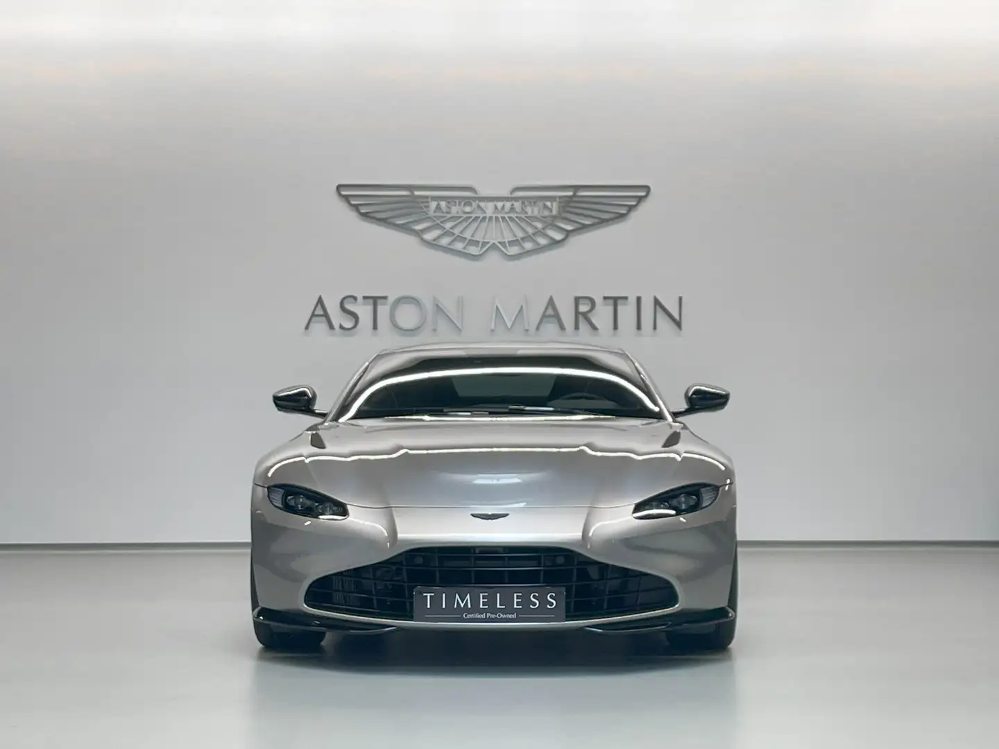 Aston Martin Vantage Vantage | MODELYEAR 2023 | Aston Martin Brussels Argent - 2