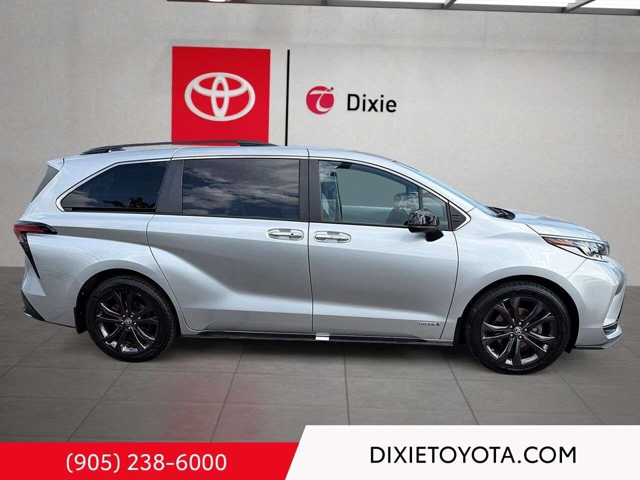 2021 Toyota Sienna HYBRID XSE FWD Hybrid XSE FWD / CLEAN CARFAX / — снимка 1