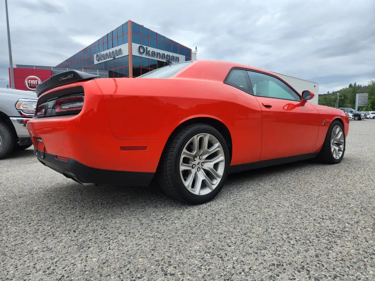 Dodge Challenger снимка Dodge Challenger