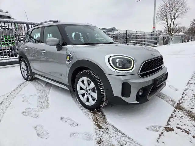 MINI Cooper SE Countryman Mini Cooper SE Countryman All4/Apple carplay