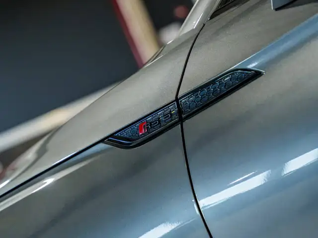 Audi RS5 view 9