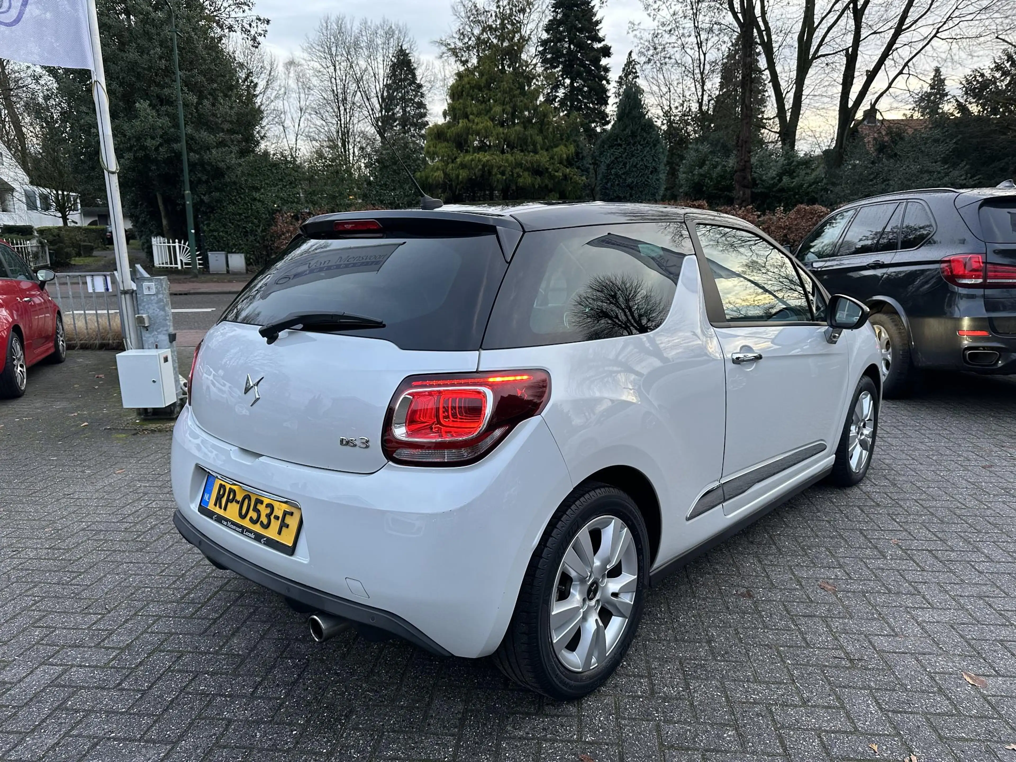 DS Automobiles DS 3 1.2 PureTech 110PK So Chic 2eEig|Navi|LED|CarPlay| — photo 4