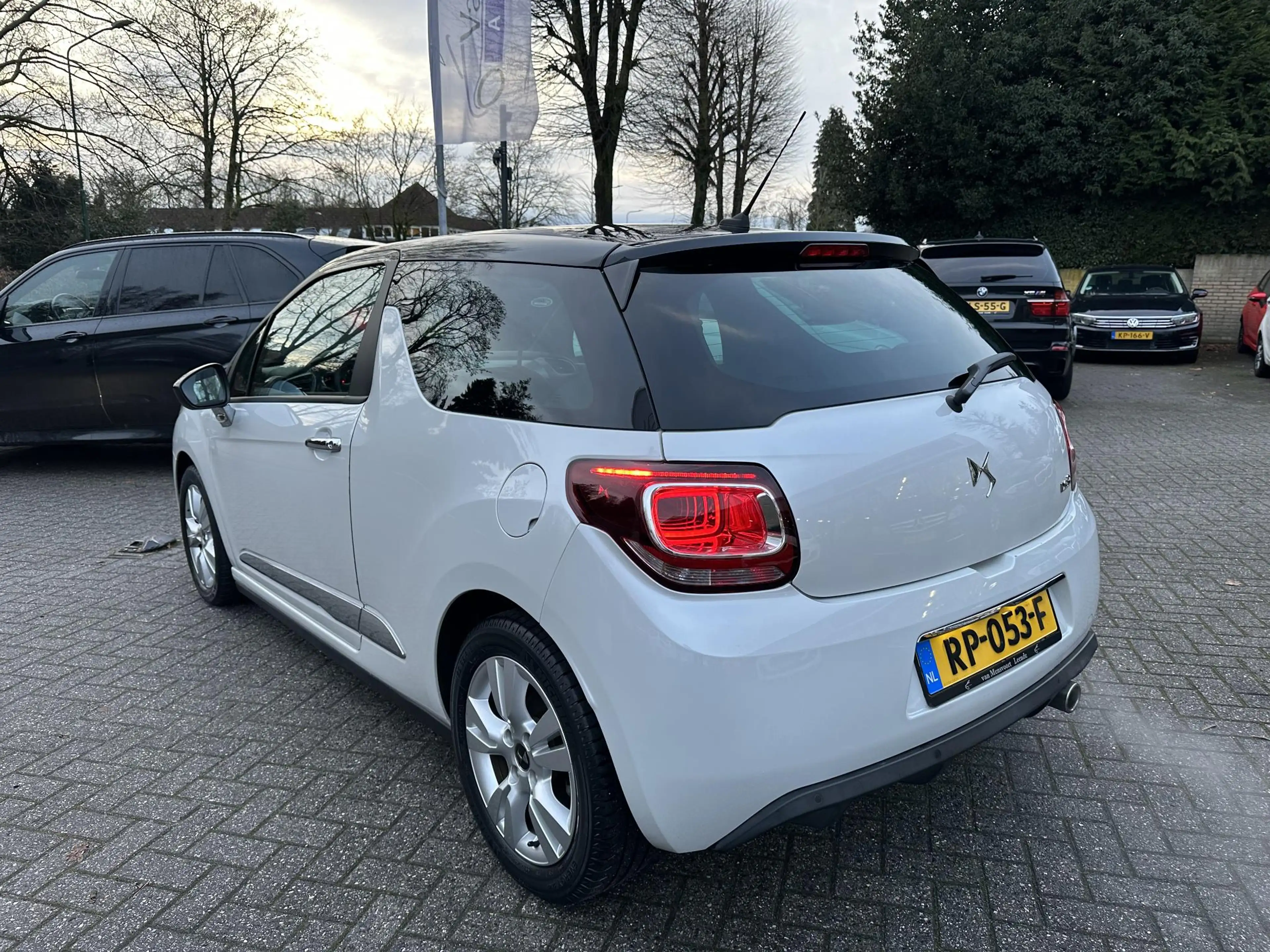 DS Automobiles DS 3 1.2 PureTech 110PK So Chic 2eEig|Navi|LED|CarPlay| — photo 3