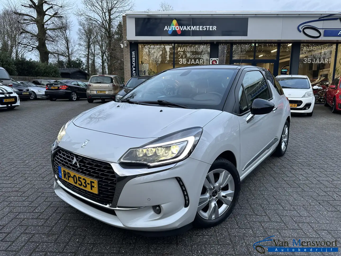 DS Automobiles DS 3 1.2 PureTech 110PK So Chic 2eEig|Navi|LED|CarPlay| Weiß - 1