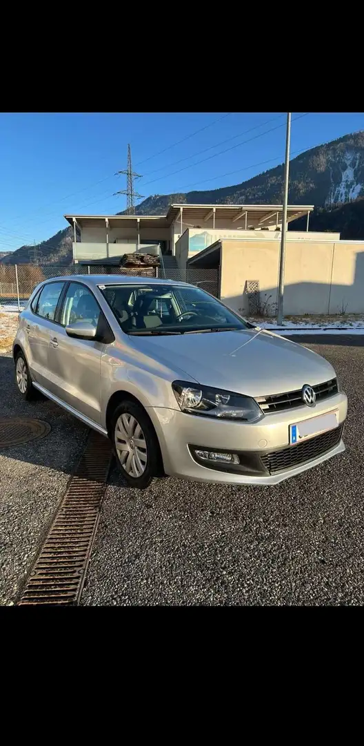 Volkswagen Polo Trendline 1,4 DSG Silber - 2