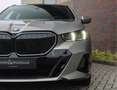 BMW 550 5-serie Touring 550e xDrive | M Sport Pro - Pano - Gris - thumbnail 15