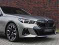 BMW 550 5-serie Touring 550e xDrive | M Sport Pro - Pano - Gris - thumbnail 21