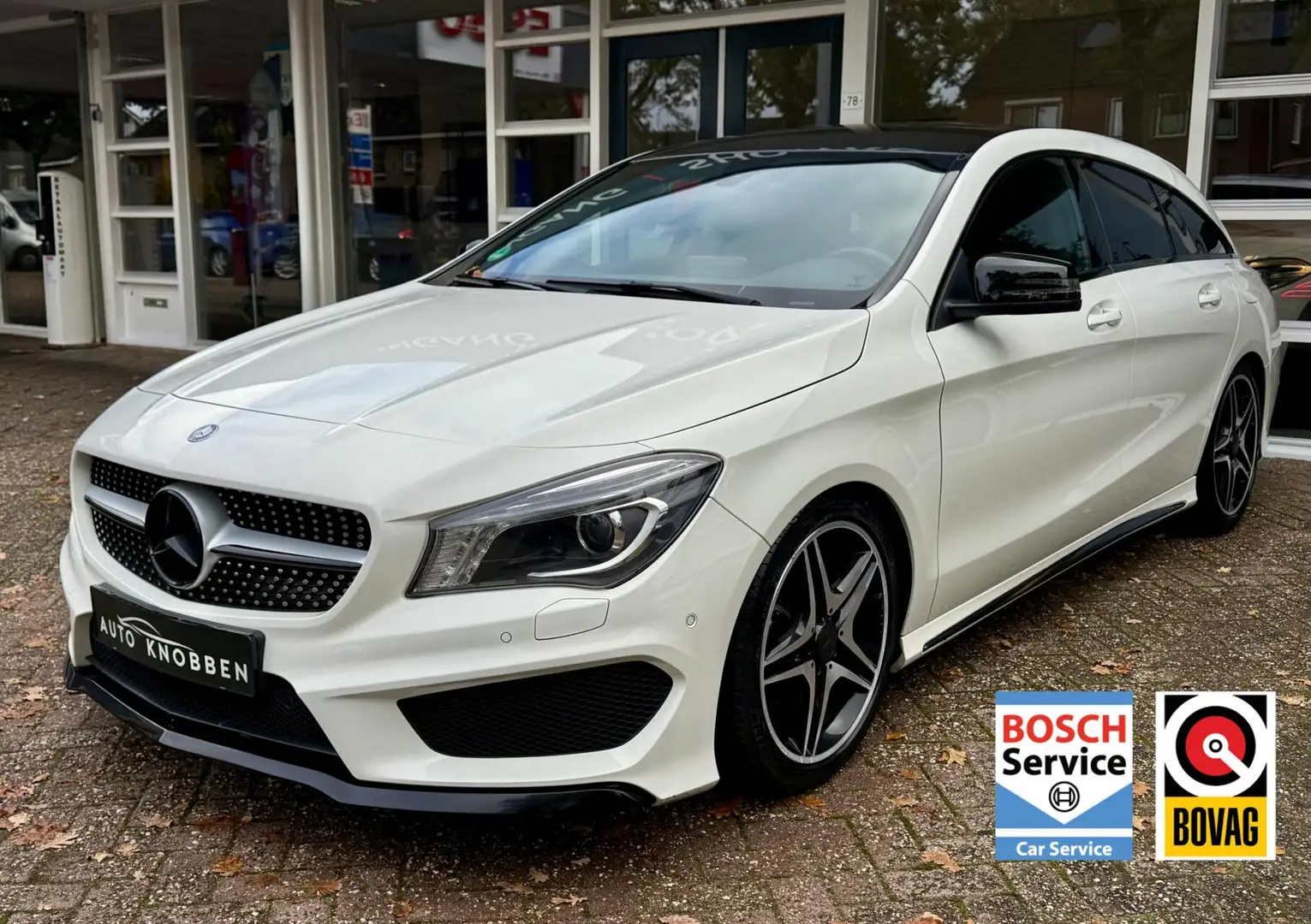 Mercedes-Benz CLA 180 Shooting Brake AMG Xenon/Led, Navi, Leer, Camera, Weiß - 1