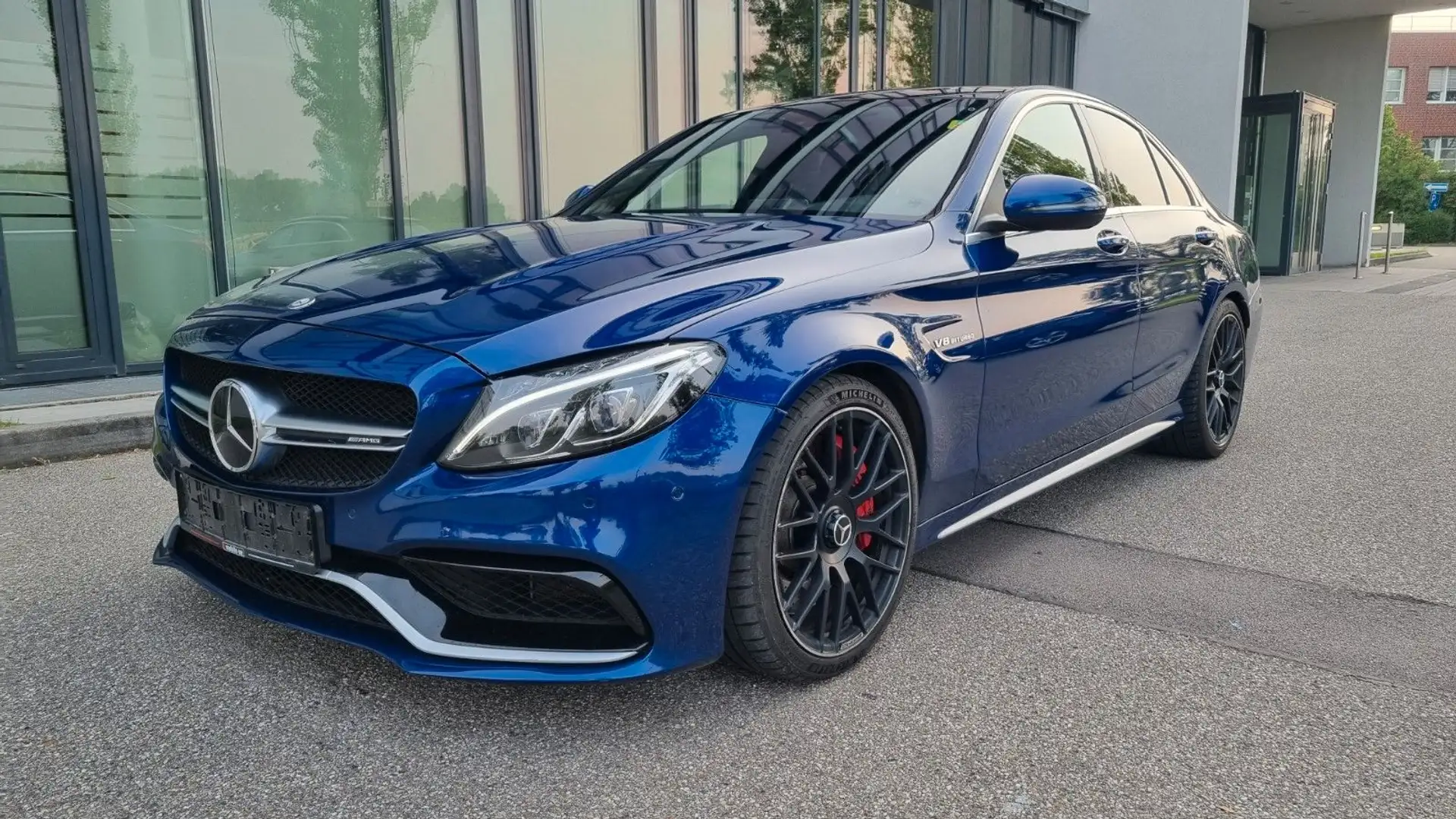 Mercedes-Benz C 63 AMG Performance 19' Drivers Pano Burmester - 1