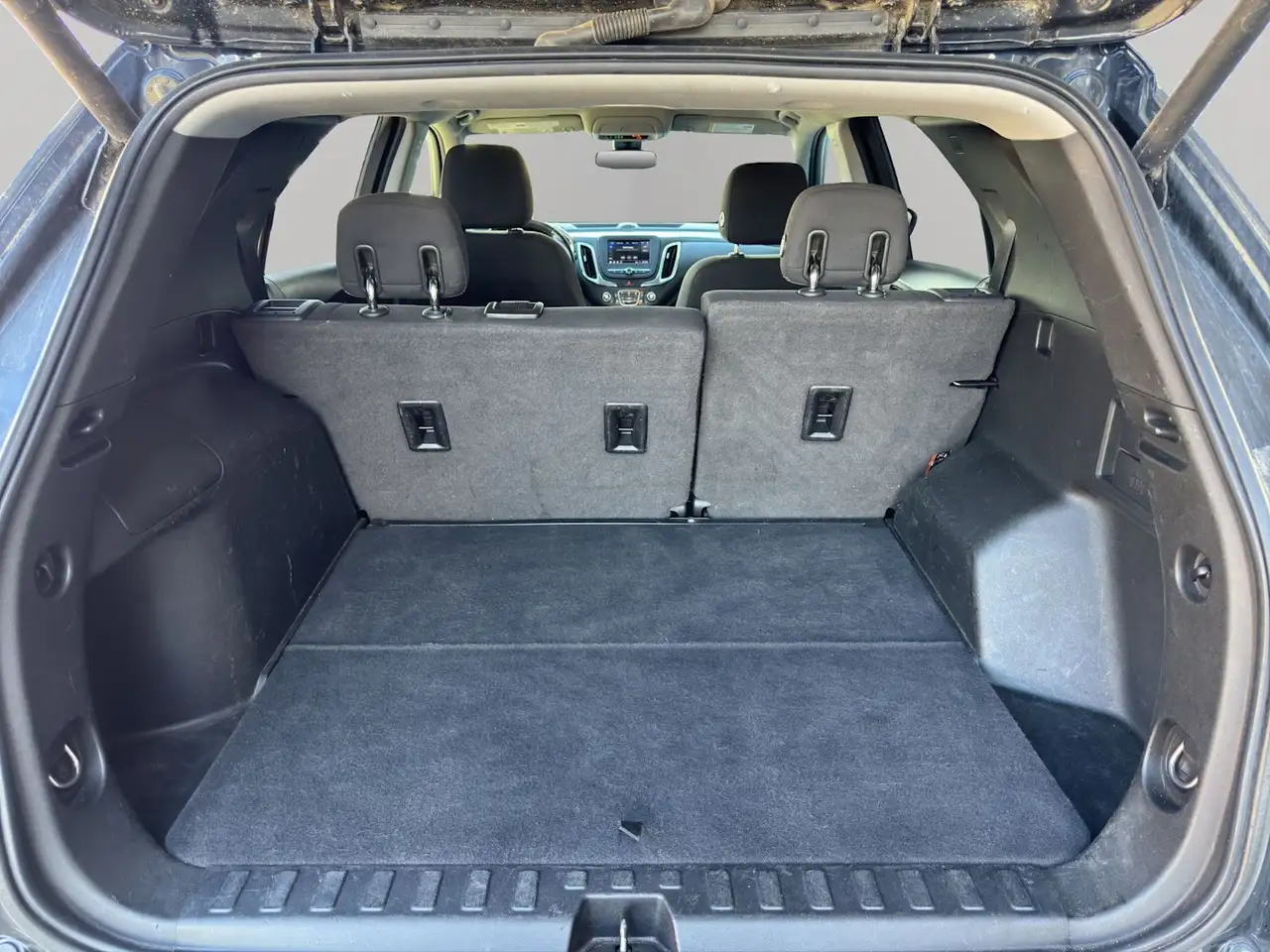Chevrolet Equinox photo Chevrolet Equinox