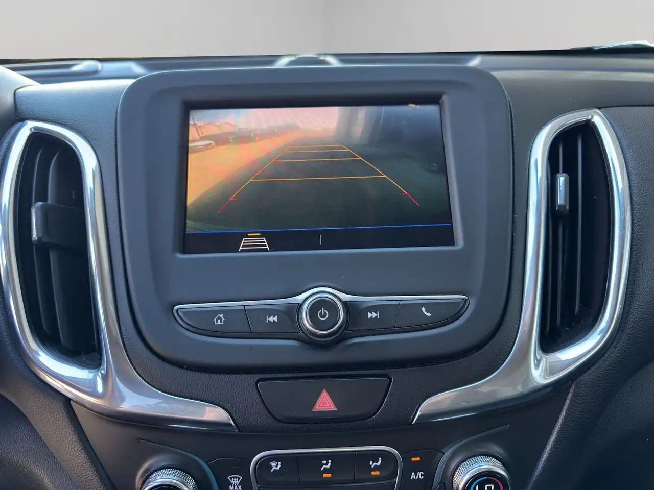 Chevrolet Equinox photo Chevrolet Equinox