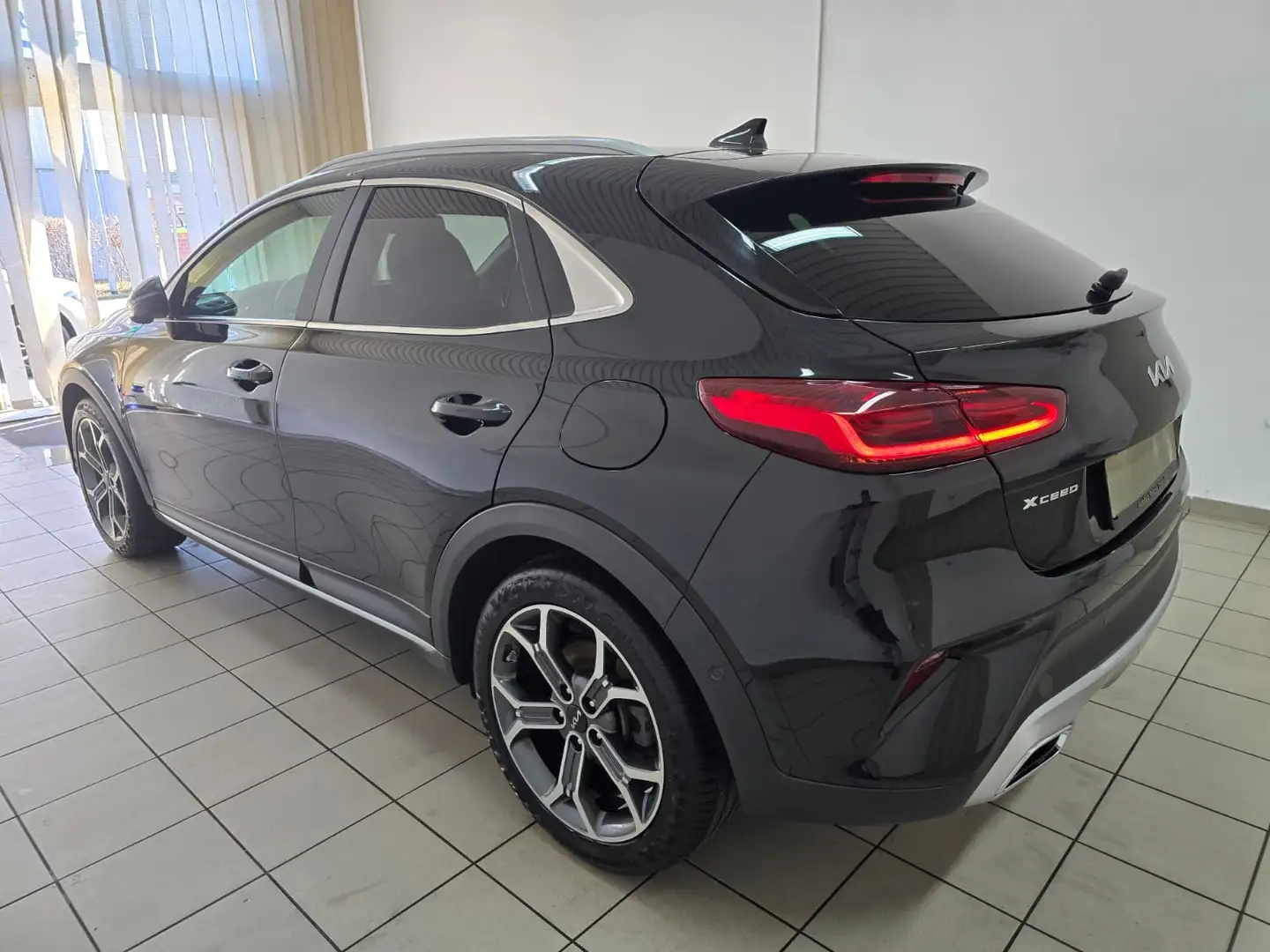 Kia XCeed Xdition 1.5 T-GDI LED Virtual Kamera JBL 18" Schwarz - 2