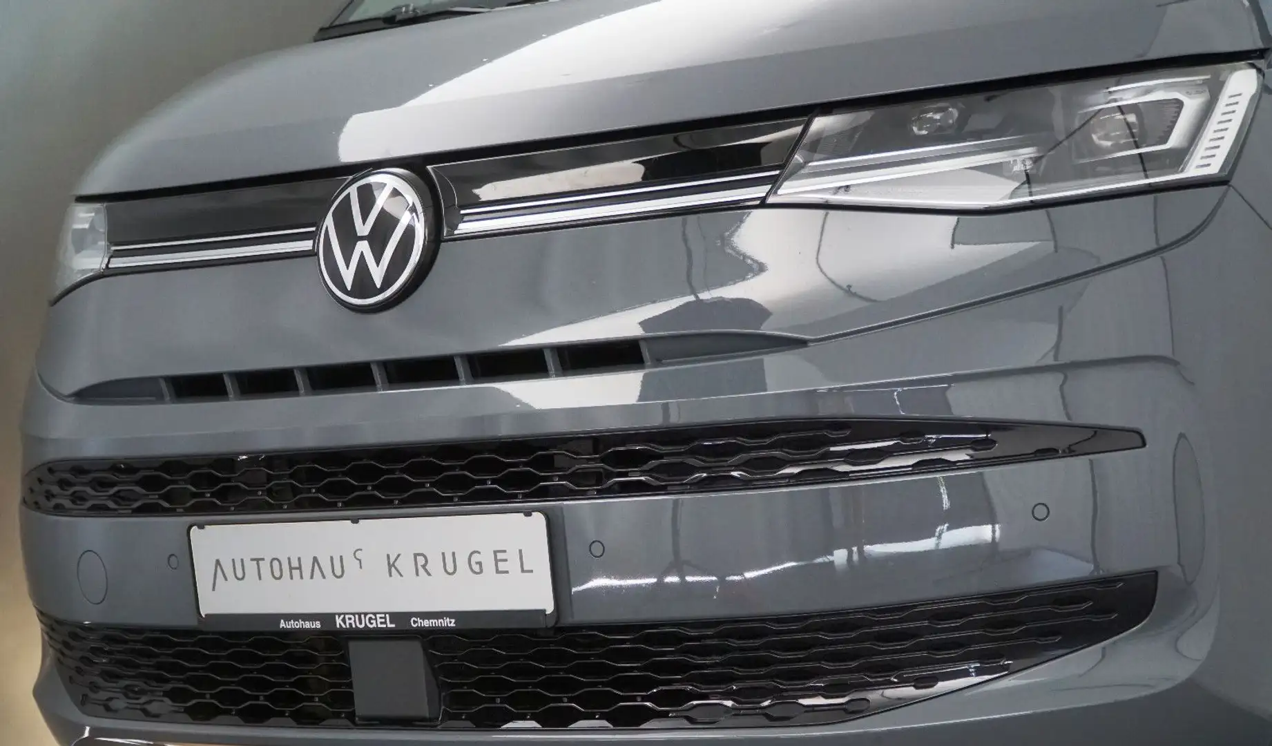 Volkswagen T7 Multivan Edition PURE GREY! Grau - 2