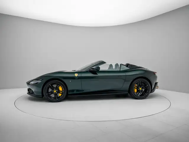 Ferrari Roma view 8