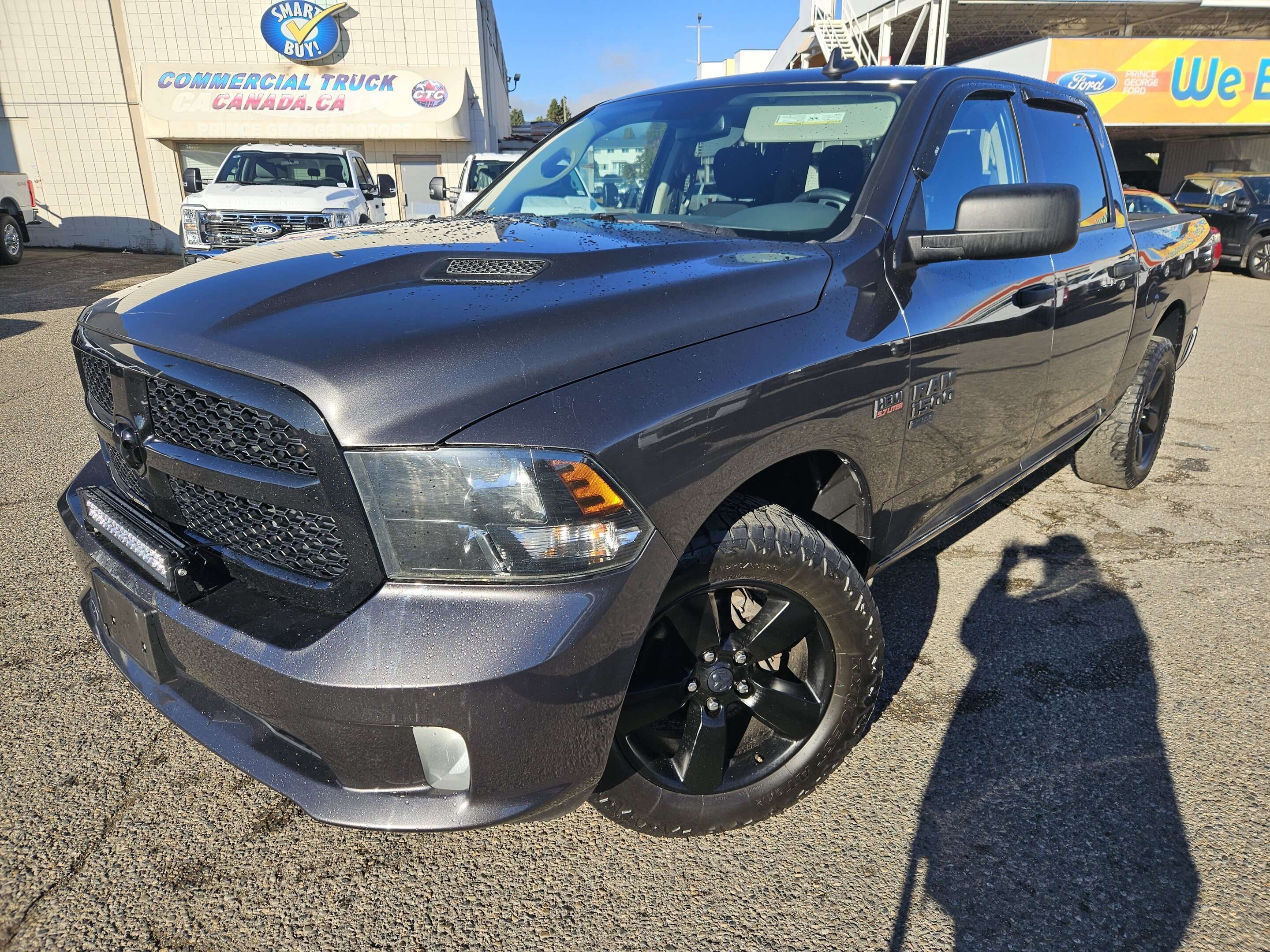 2020 RAM 1500 Classic Express Crew Cab SB 4WD