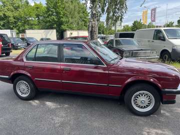 E30 Oldtimer 4tür H Kennz Orgianlzustand ALU ZV