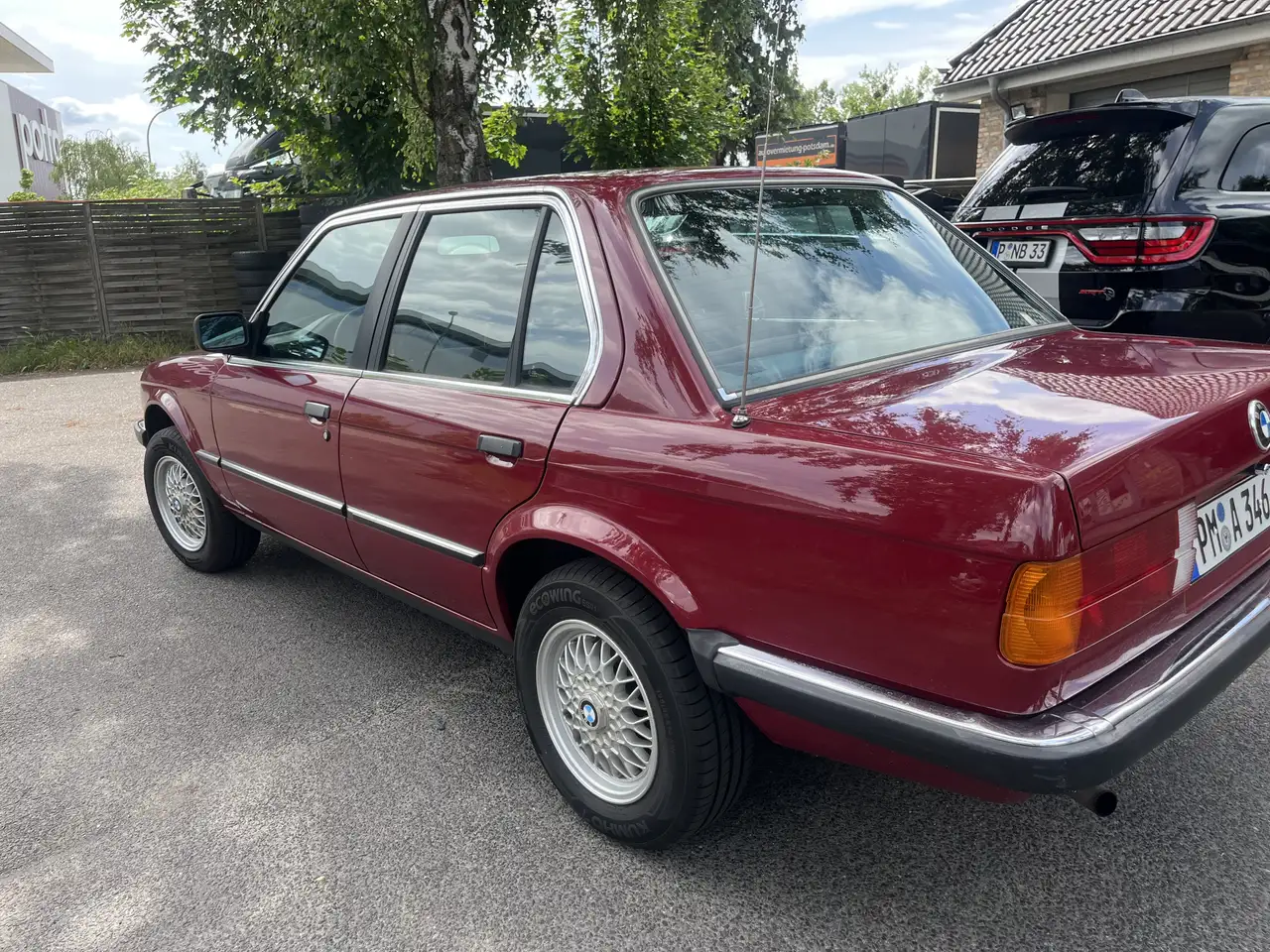BMW 316 E30 Oldtimer 4tür H Kennz Orgianlzustand ALU ZV, foto 4