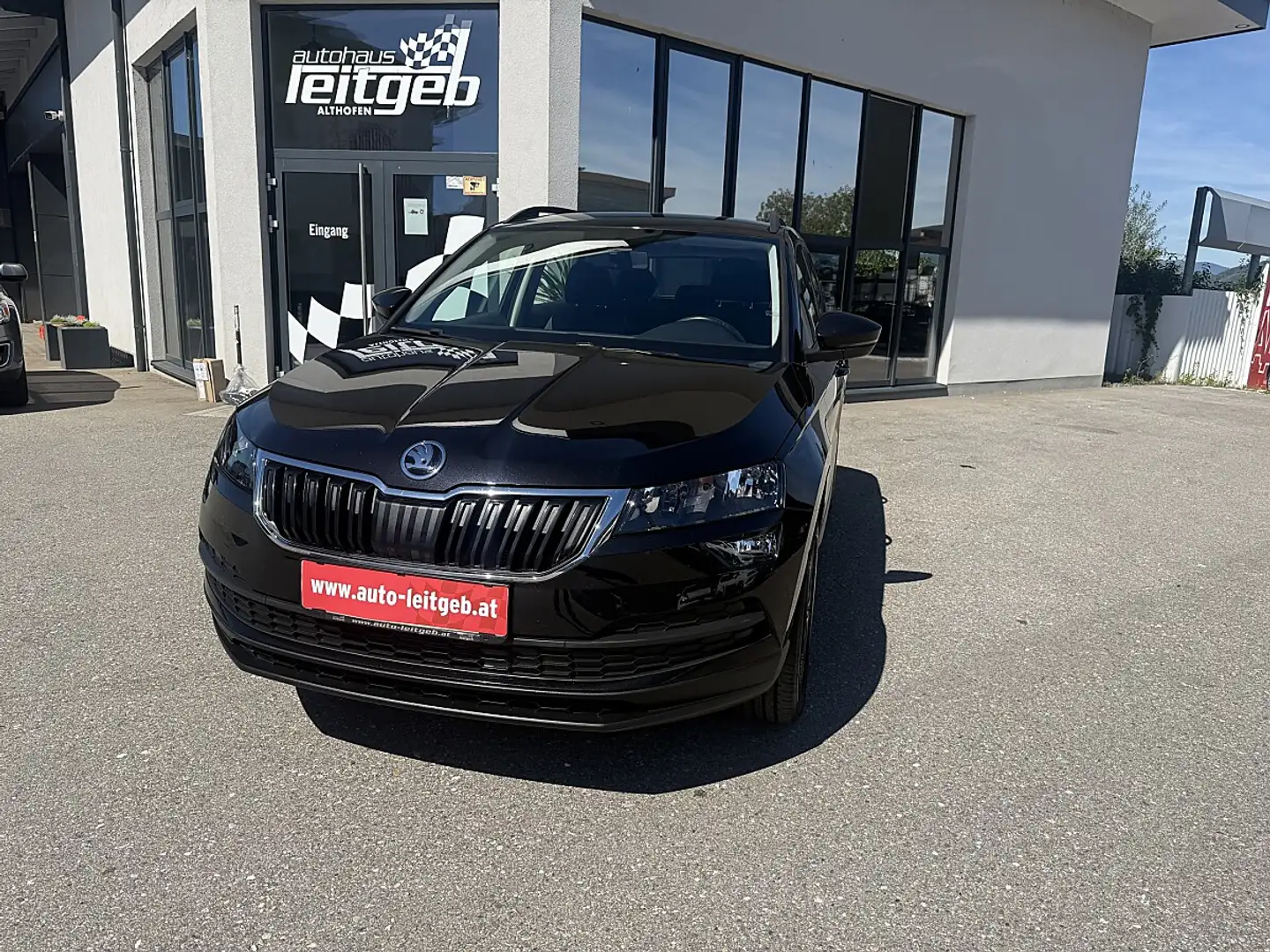 Skoda Karoq 1,6 TDI Ambition Limited Schwarz - 1