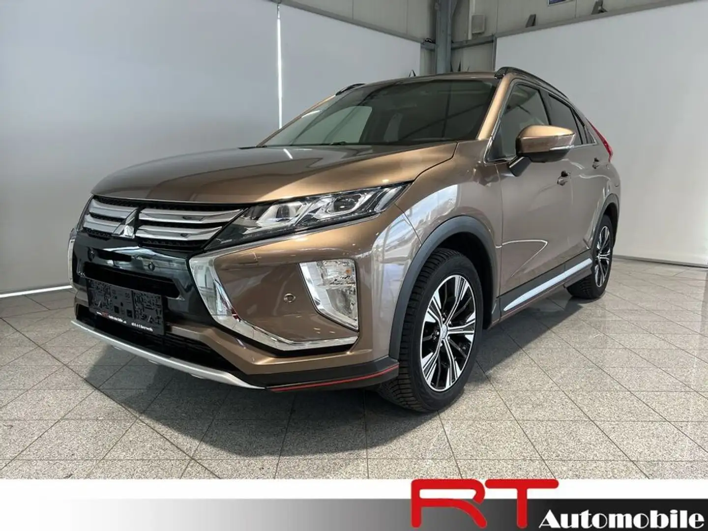 Mitsubishi Eclipse Cross Eclipse Cross Intense+ 2WD Braun - 1
