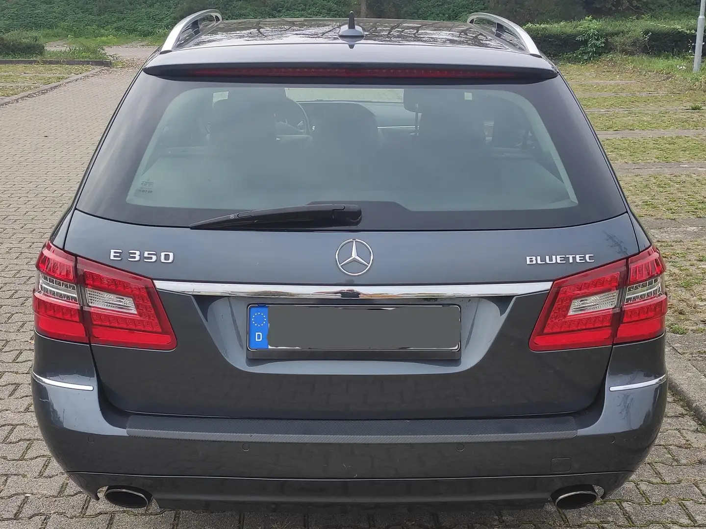 Mercedes-Benz E 350 E-Klasse T CDI EURO 6  BlueTEC 7G-TRONIC Elegance - 2