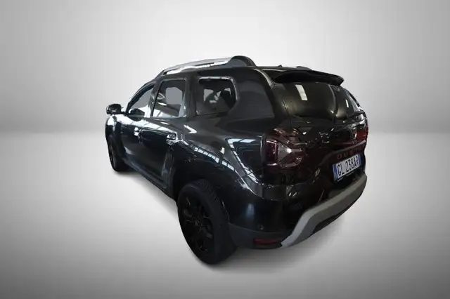 Dacia Duster view 4