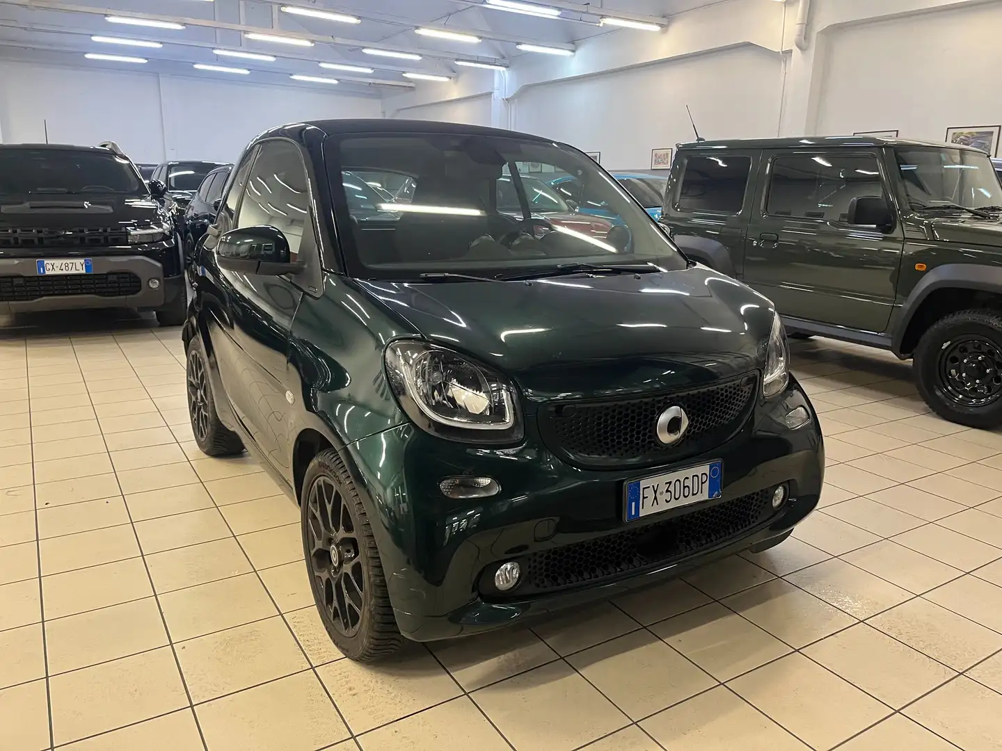 smart forTwo Fortwo III 2015 1.0 Superpassion 71cv twinamic Grün - 2