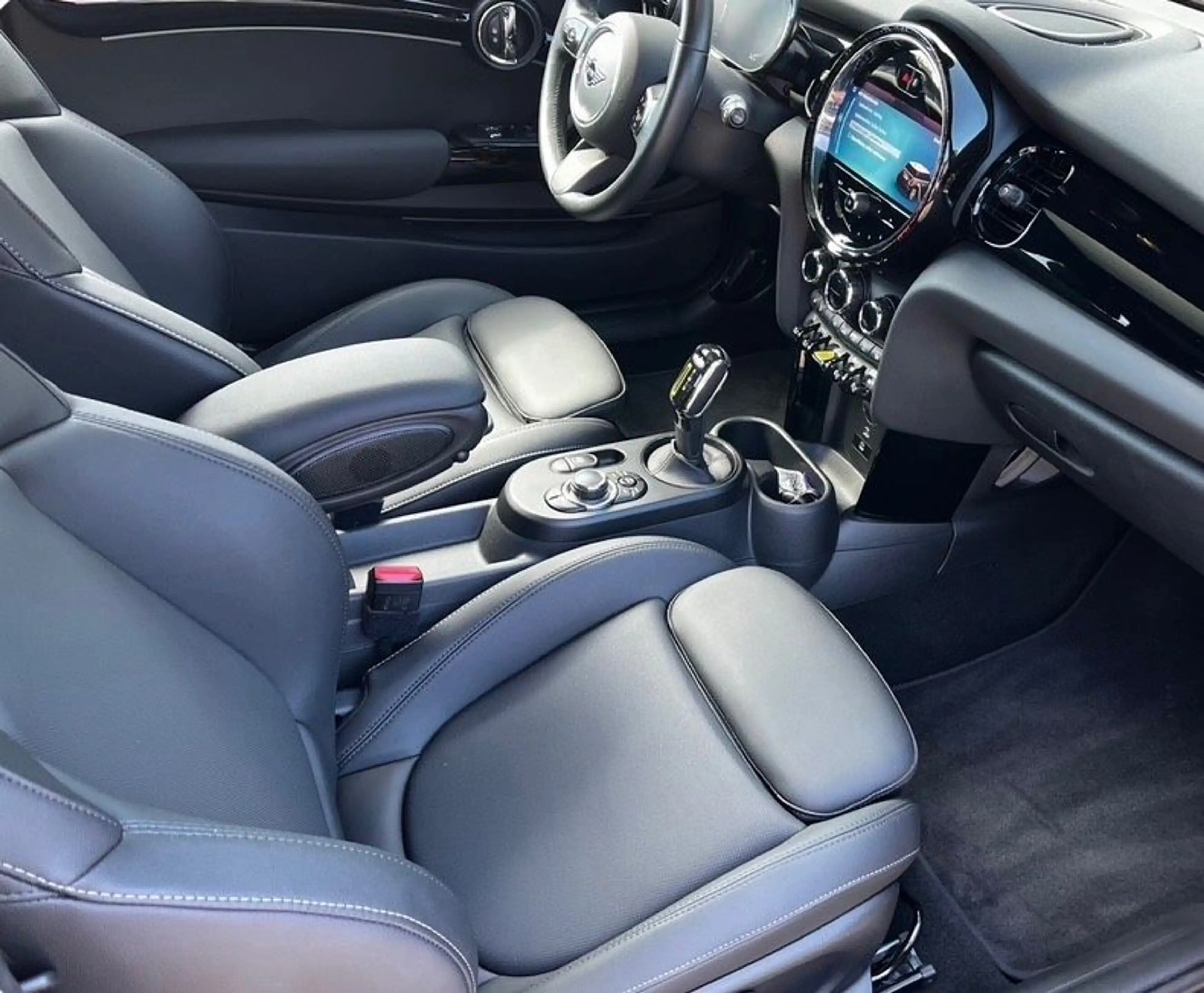 MINI Cooper SE Pano HUD Navi LED KAM H/K 17'' ufrei — photo 12
