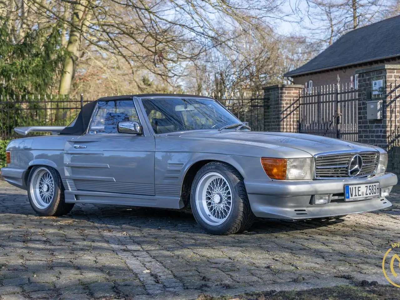 Mercedes-Benz SL 280