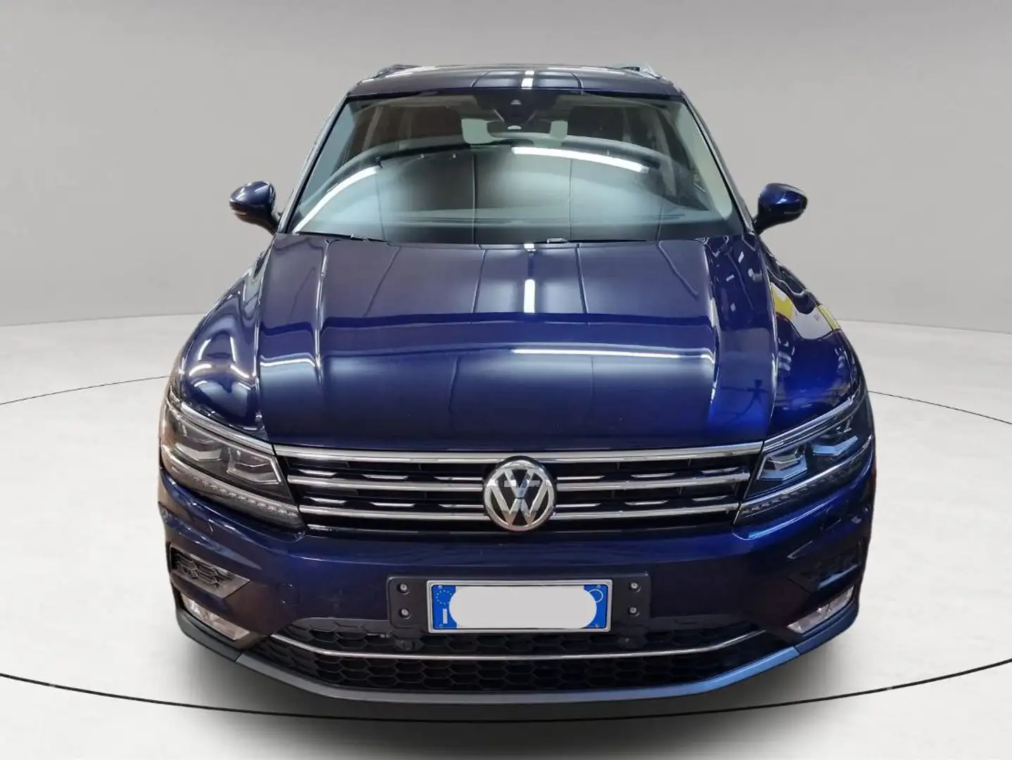 Volkswagen Tiguan 2.0TDI Executive 4motion 150cv Blau - 2