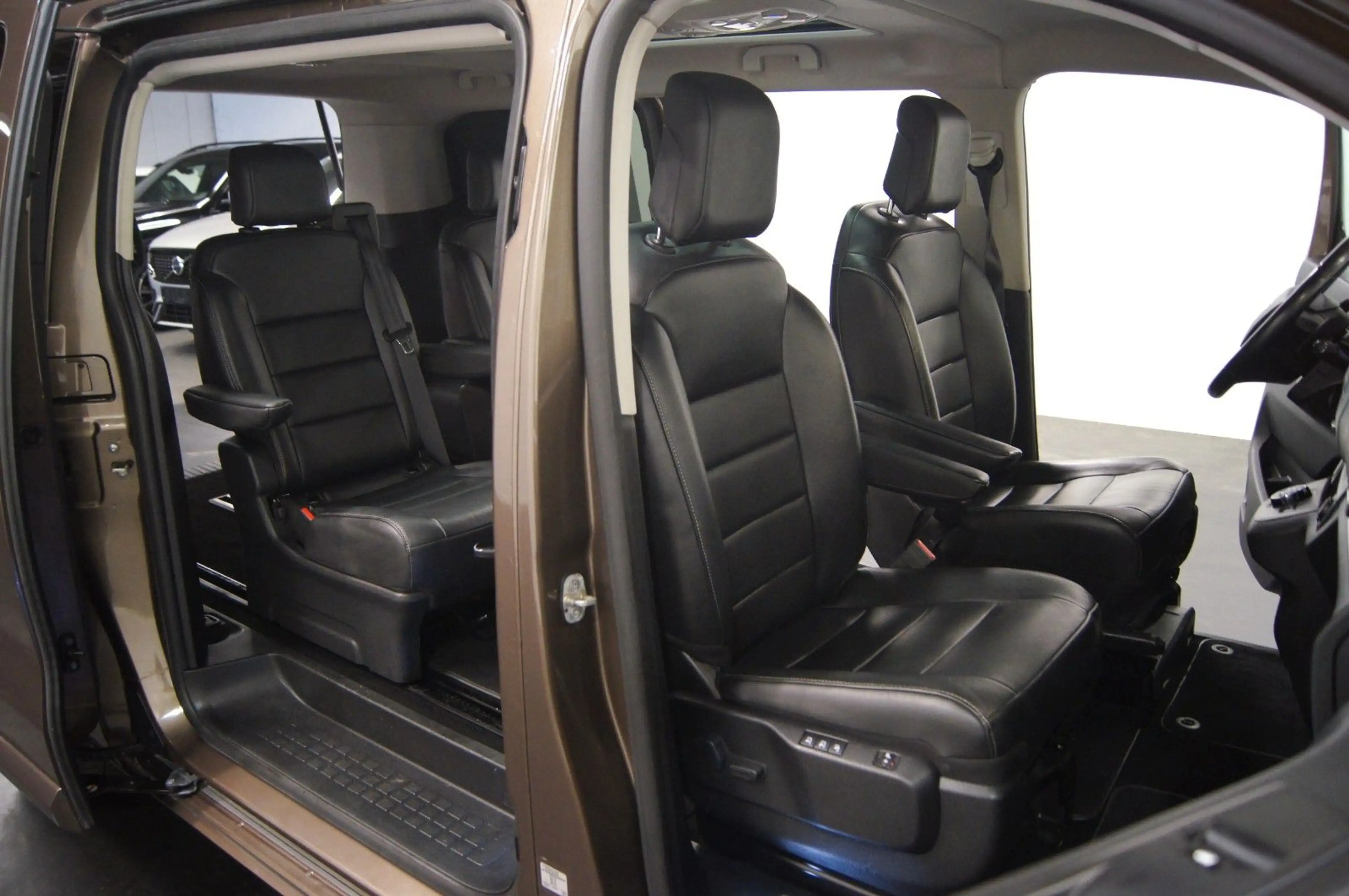 Citroen Spacetourer Business Lounge|PANO|HUD|AHK|KAMERA — photo 7