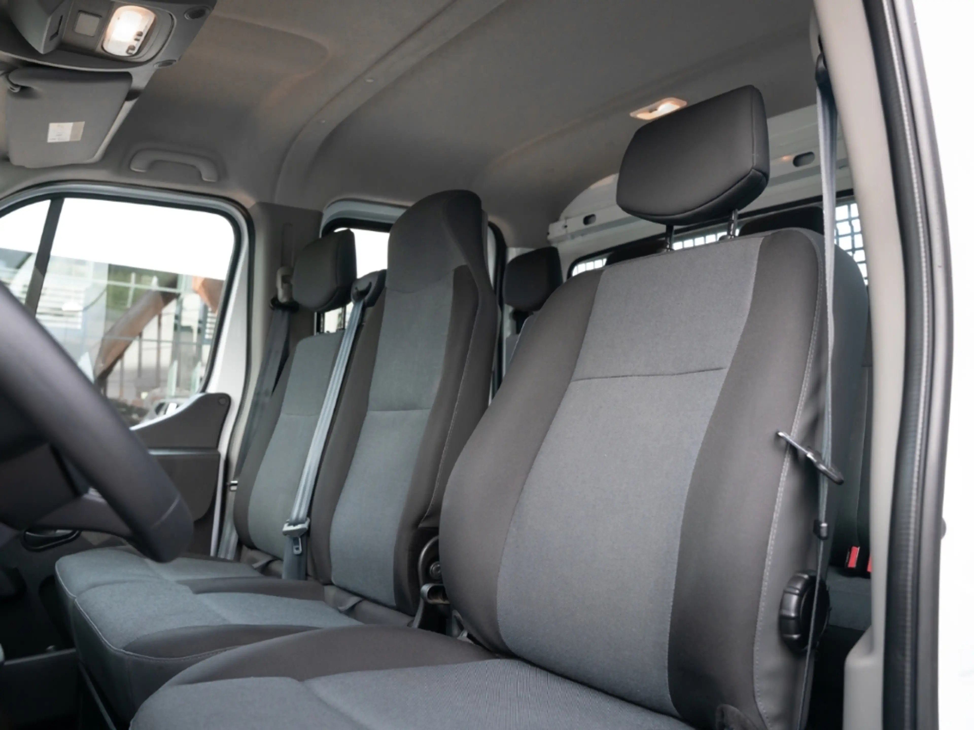 Renault Master III DoKa Pritsche L3H1 3,5t AHK Klima Navi DAB Tem — photo 12