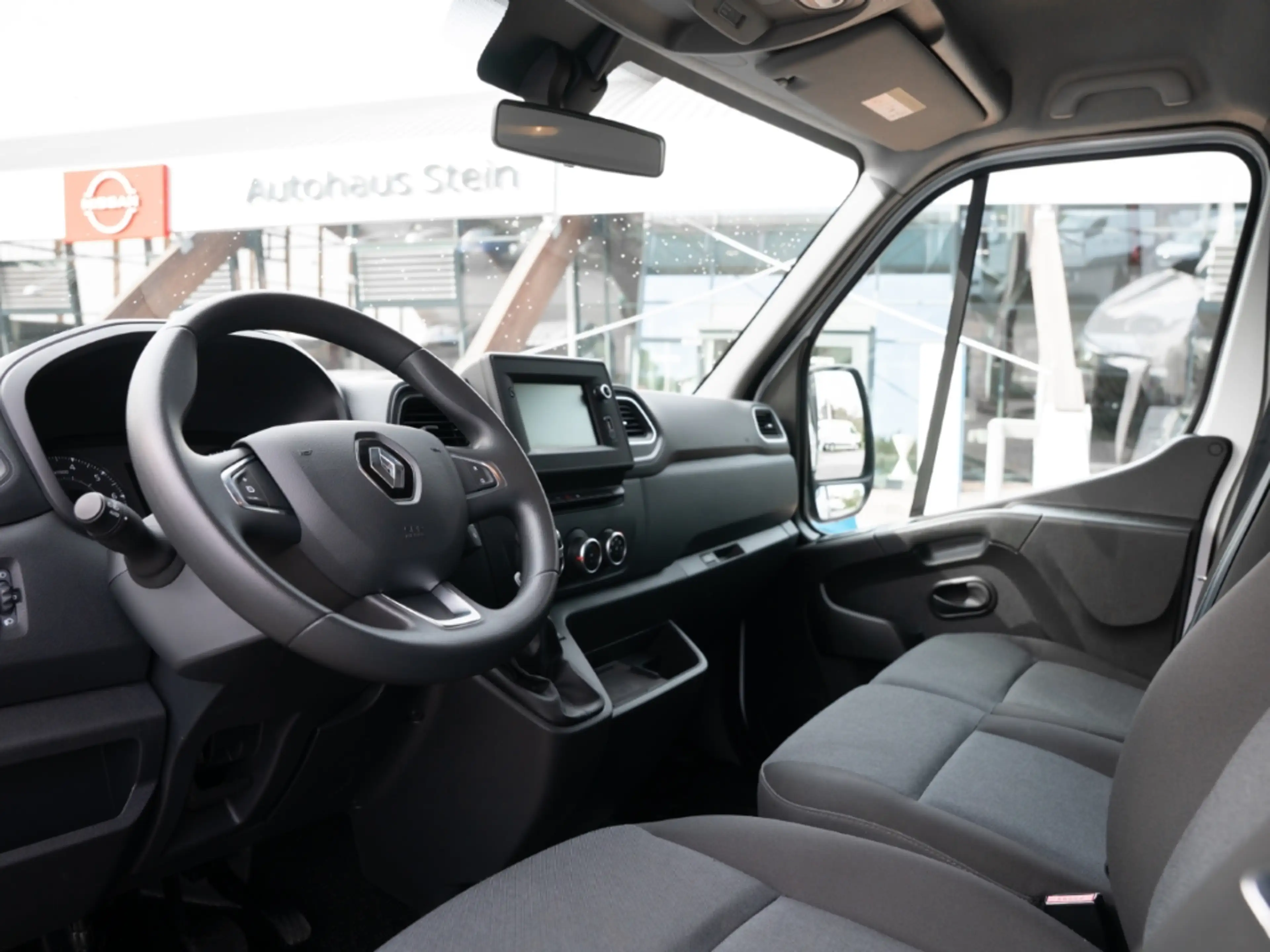 Renault Master III DoKa Pritsche L3H1 3,5t AHK Klima Navi DAB Tem — photo 11