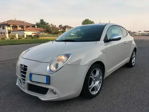 Alfa romeo a Pavia in Lombardia : 7 auto disponibili