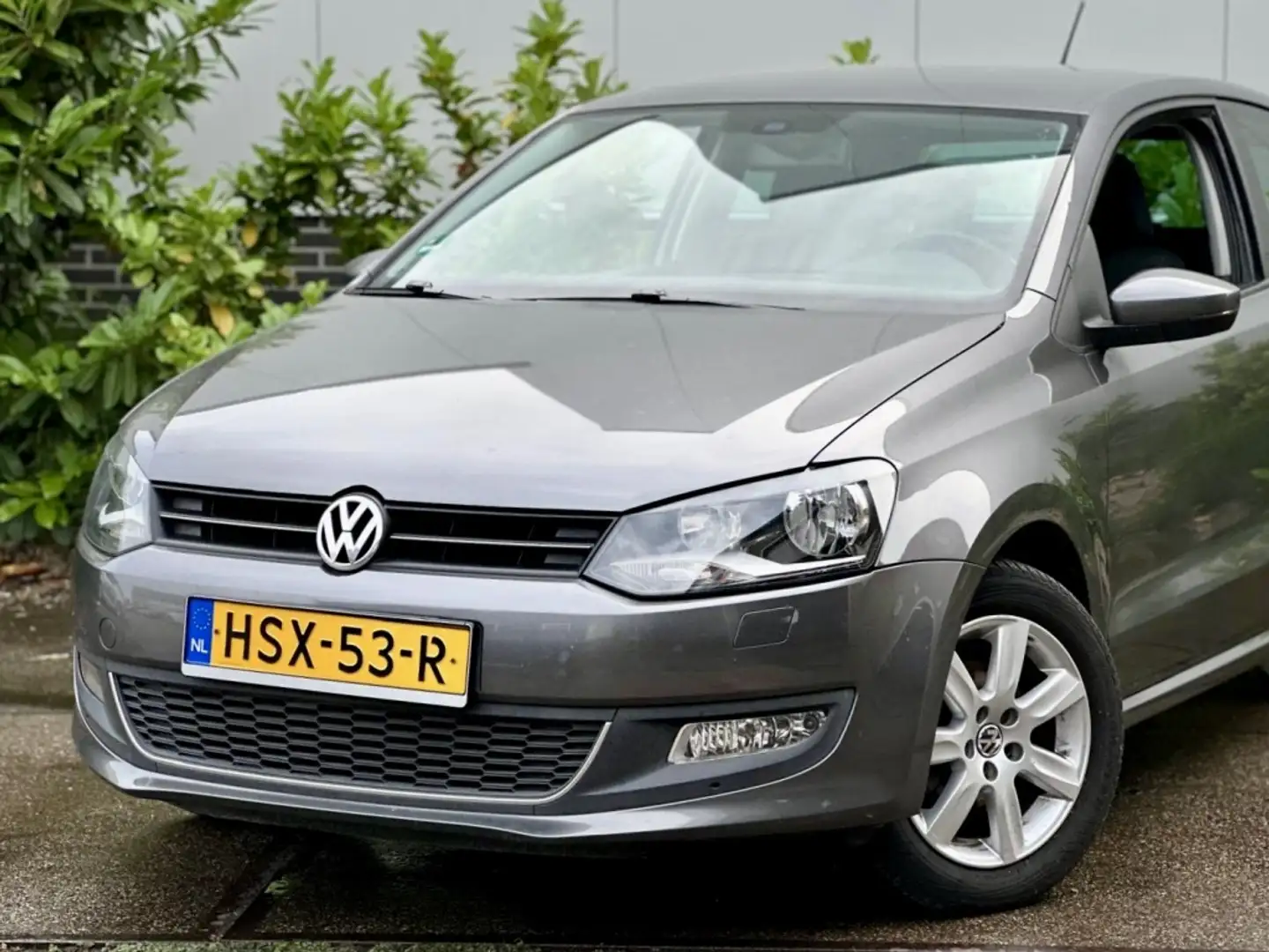 Volkswagen Polo 1.4-16V Highline |Airco |CruiseC |Nieuwe APK Grijs - 2