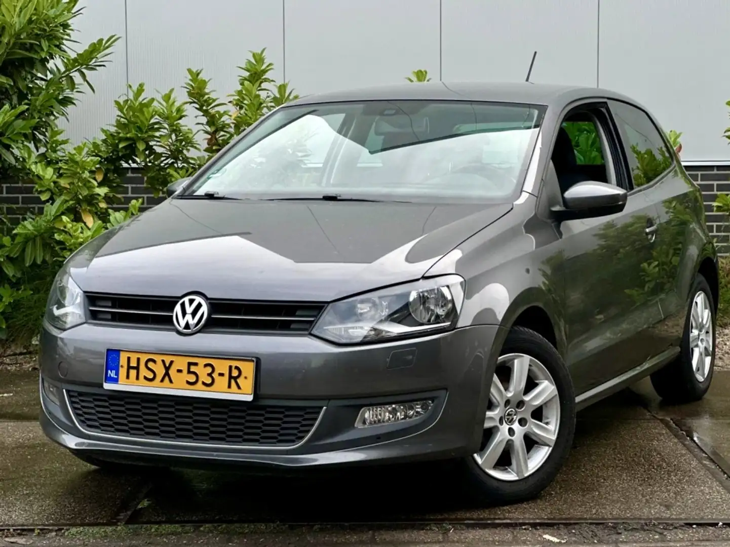 Volkswagen Polo 1.4-16V Highline |Airco |CruiseC |Nieuwe APK Grijs - 1