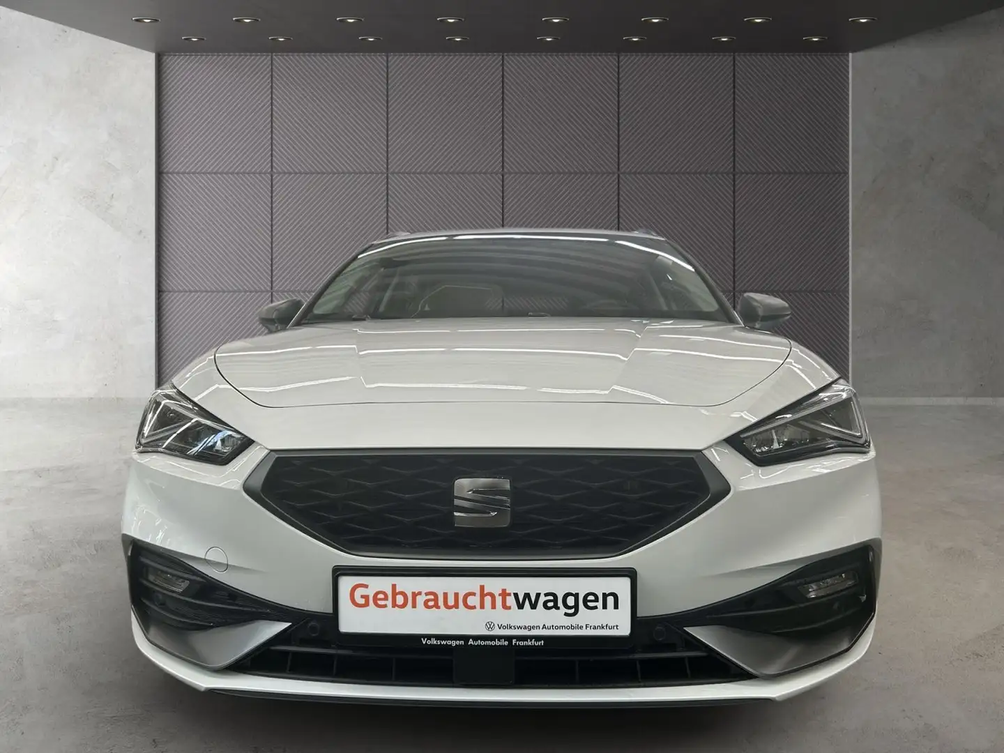 SEAT Leon Sportstourer 1.0 TSI FR! Nur an EXPORT in D Weiß - 2
