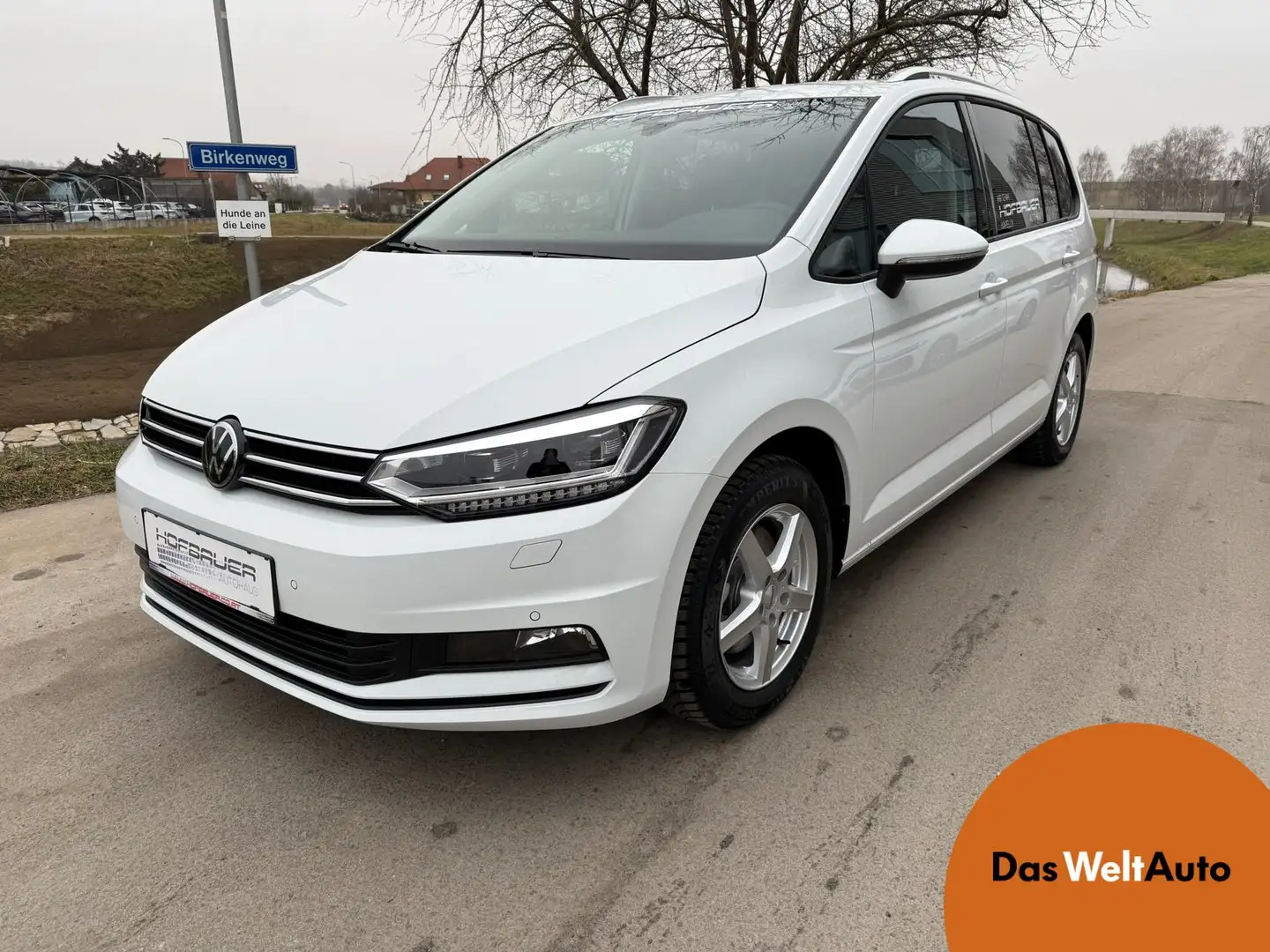 Volkswagen Touran Friends TSI DSG Белый - 1