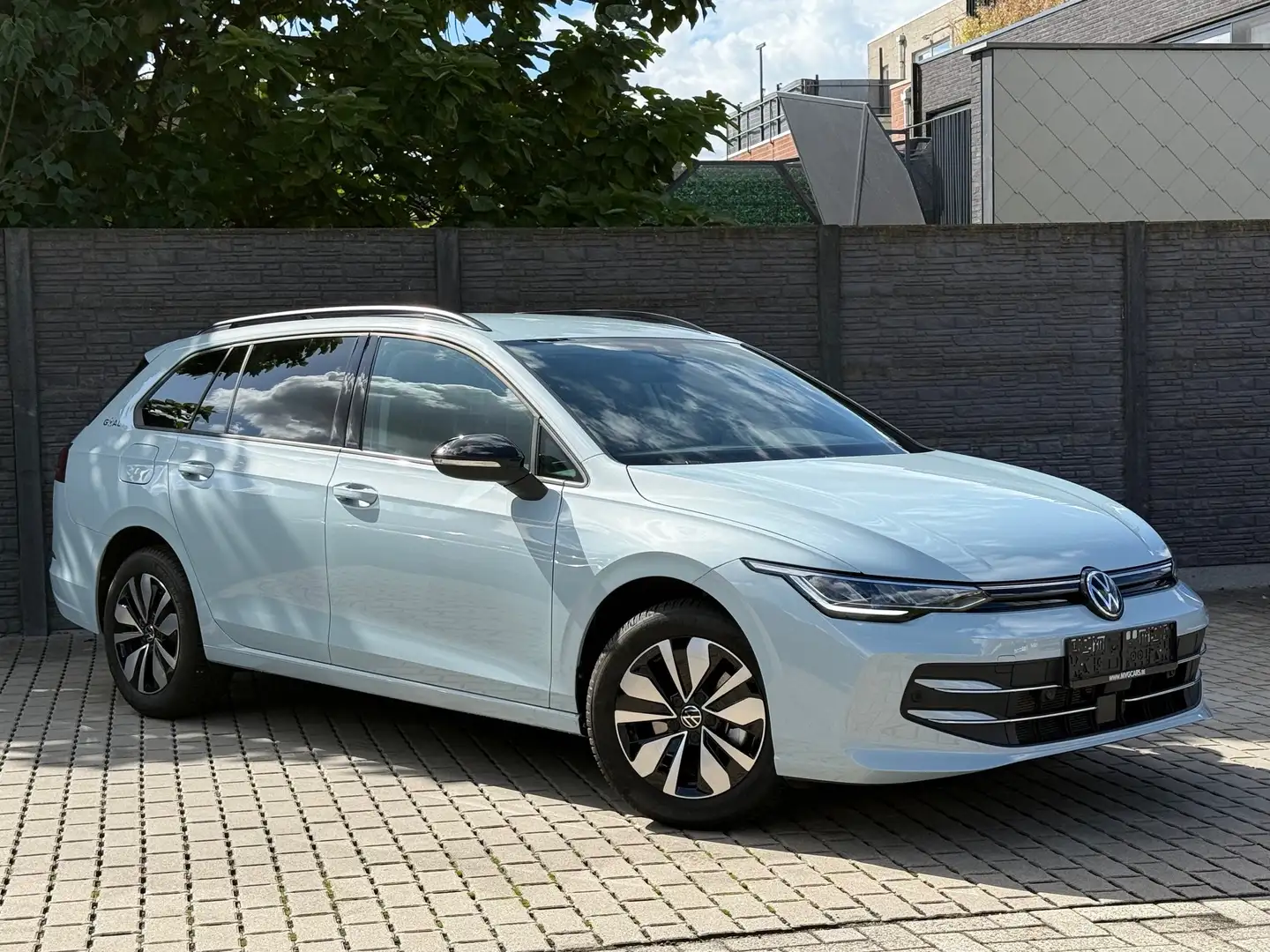 Volkswagen Golf Variant 1.5 eTSI  DSG Goal "Camera/ACC/BLIS" Azul - 2