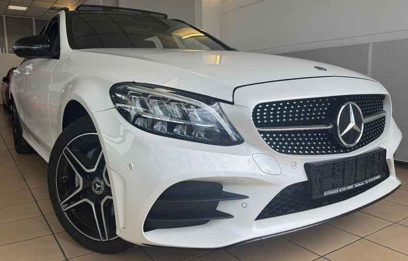 Mercedes-Benz C 220 d T AMG-Line Pano Digital Ambiente Kamera CarPlay
