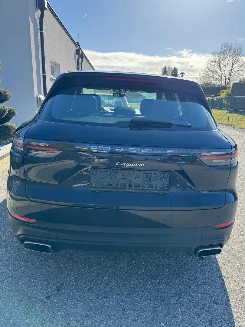 Porsche Cayenne 9YA/EA22/1615100 Schwarz - 2