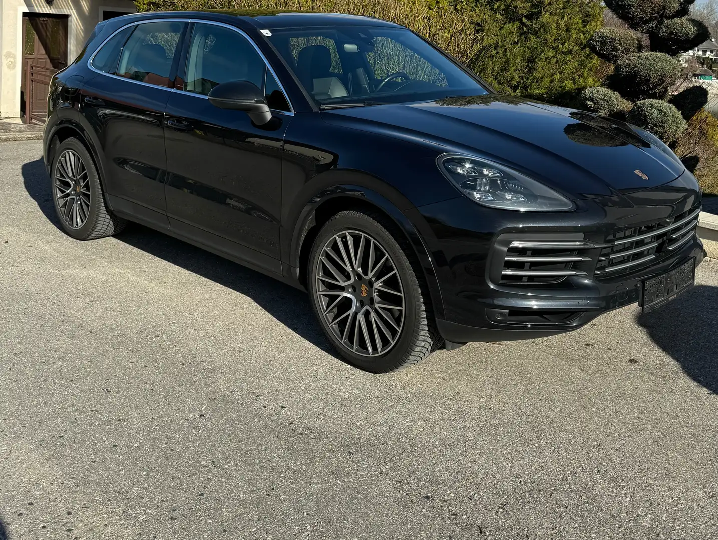 Porsche Cayenne 9YA/EA22/1615100 Schwarz - 1