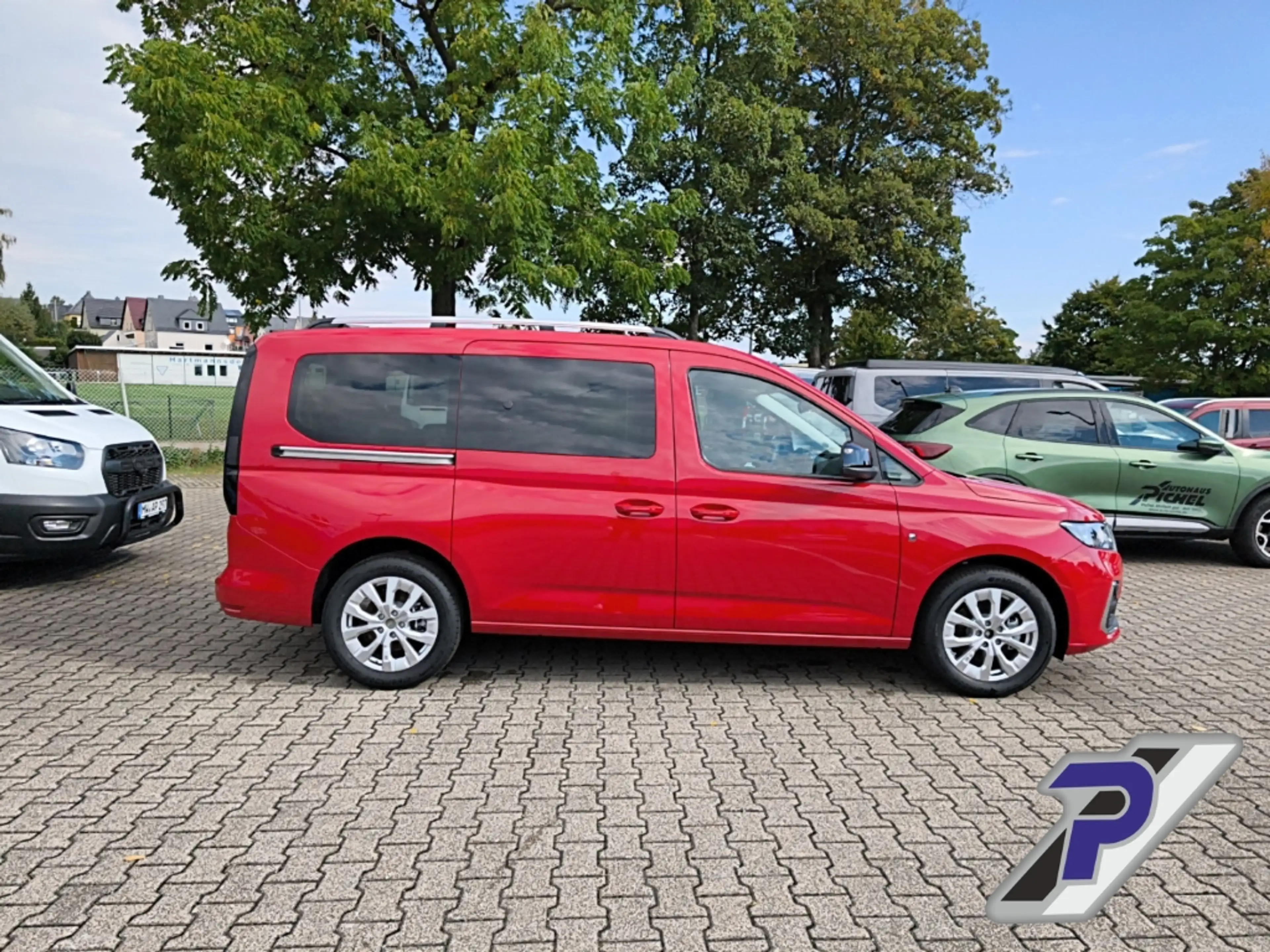 Ford Tourneo Connect Titanium L2 AHKabn.+FAHRERASSIT-PAK-5PLUS Navi Led — photo 6