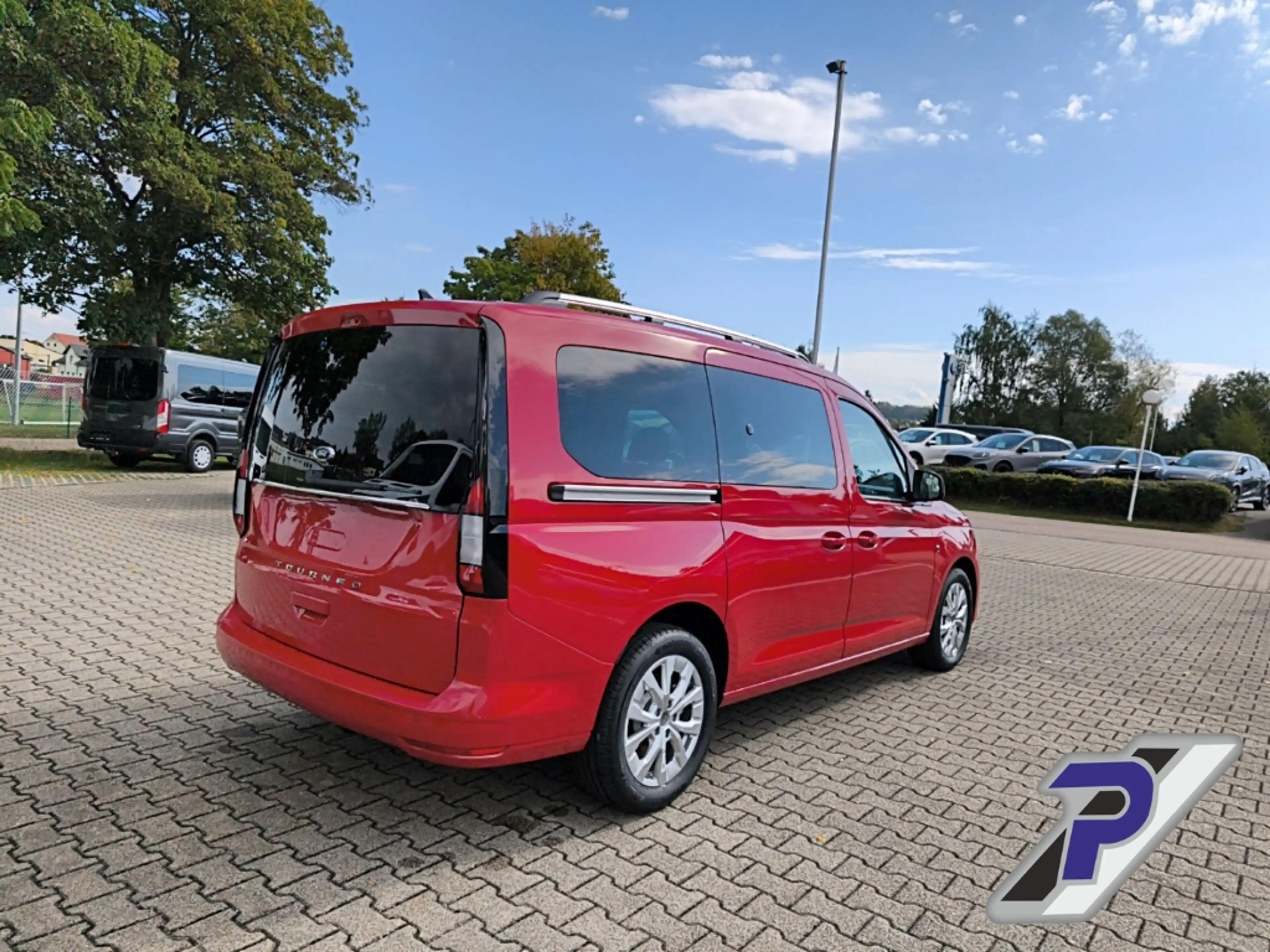 Ford Tourneo Connect Titanium L2 AHKabn.+FAHRERASSIT-PAK-5PLUS Navi Led — photo 5