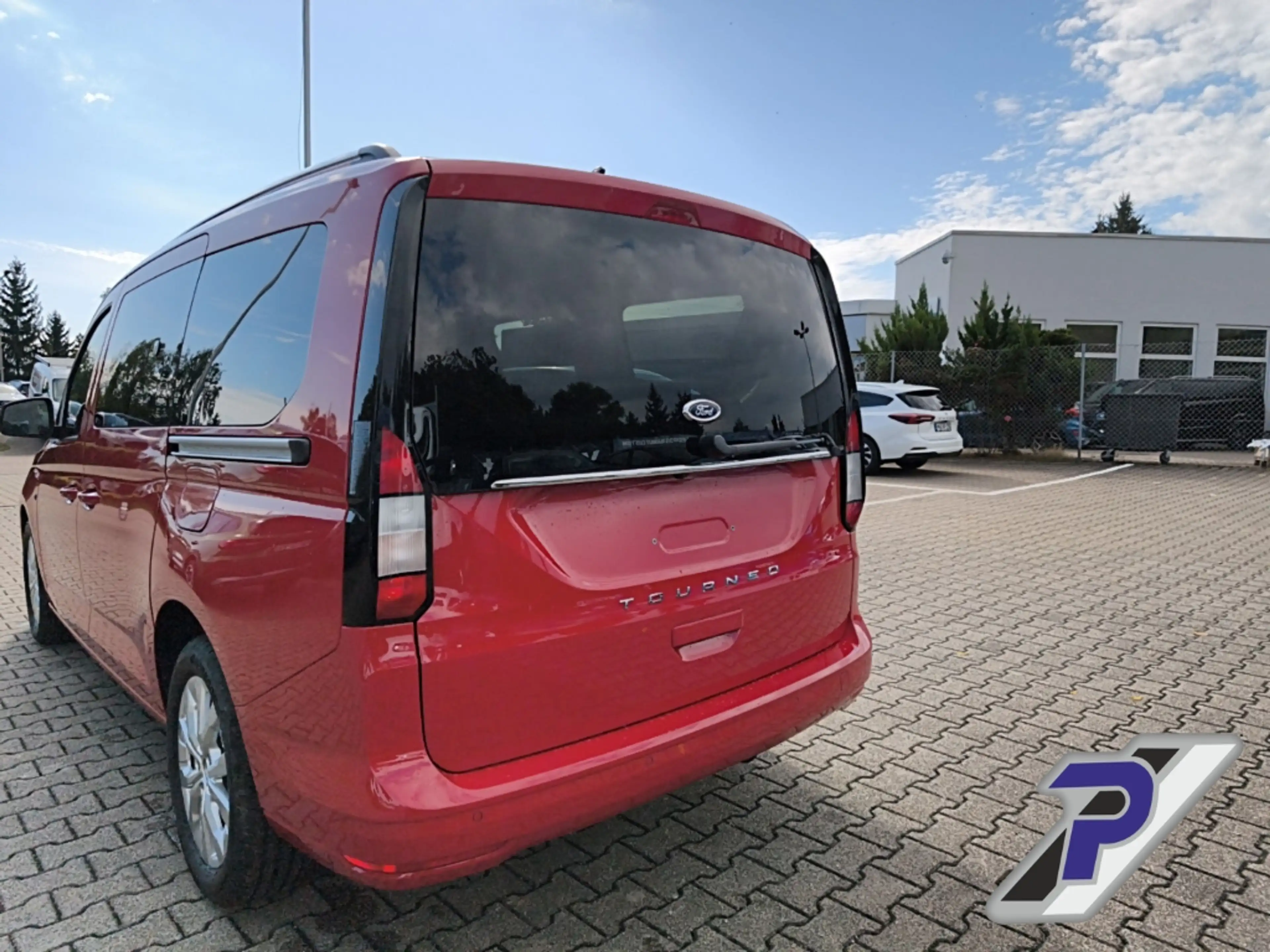Ford Tourneo Connect Titanium L2 AHKabn.+FAHRERASSIT-PAK-5PLUS Navi Led — photo 4