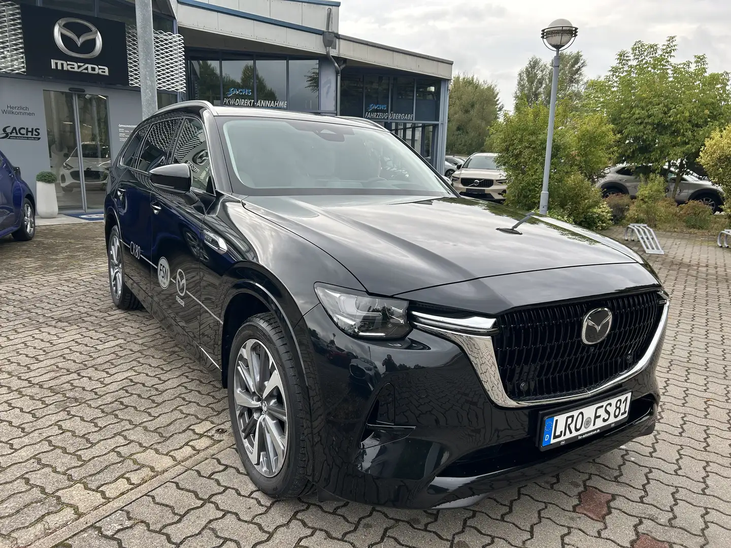 Mazda CX-80 3.3L 254PS 8AT AWD Takumi Plus CATA Schwarz - 2