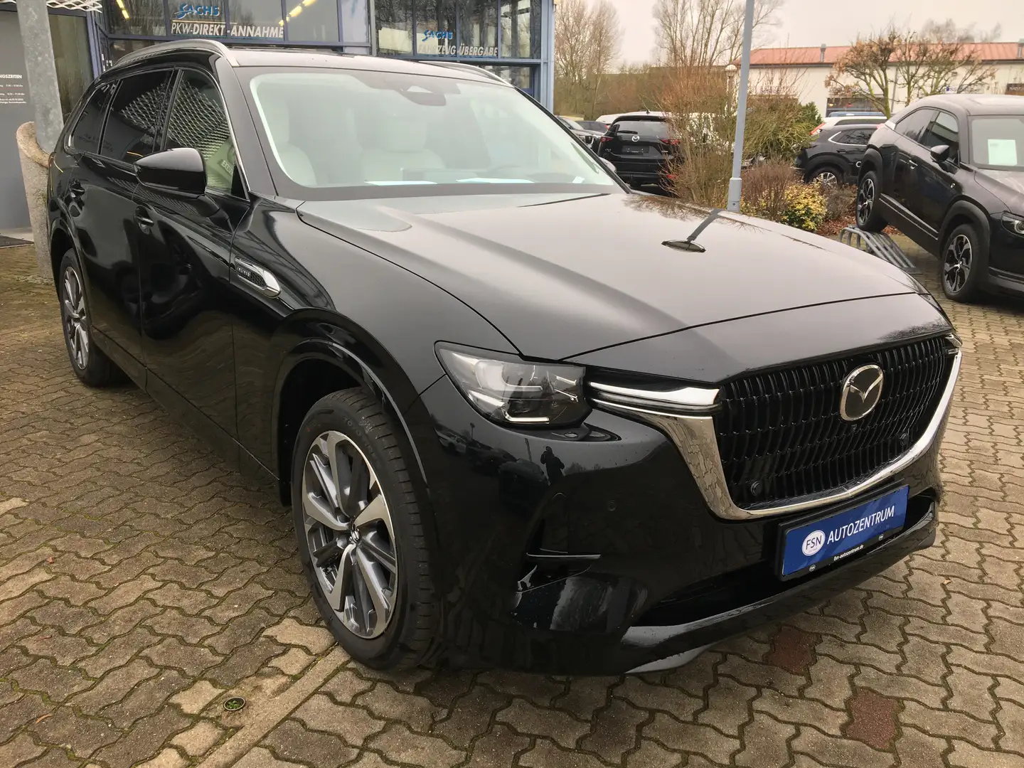 Mazda CX-80 3.3L 254PS 8AT AWD Takumi Plus CATA Schwarz - 2