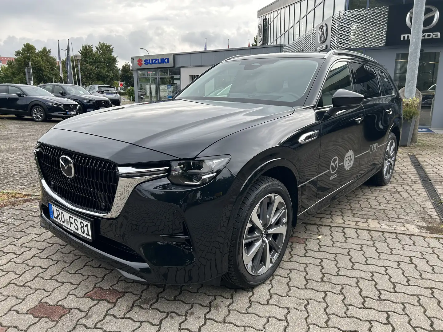 Mazda CX-80 3.3L 254PS 8AT AWD Takumi Plus CATA Schwarz - 1